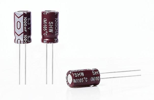 電解電容的壽命與溫升的關(guān)系.jpg